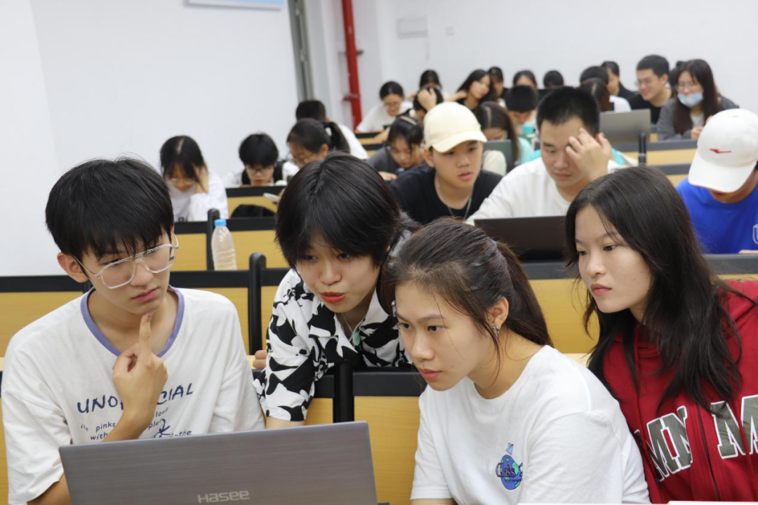 pr怎么設置蒙版_設置蒙版是什么意思_設置蒙版快捷鍵